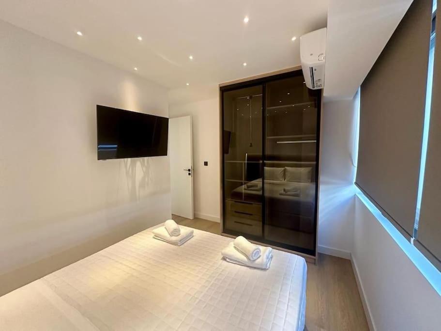 Bluemotion - Porthub α1 Apartament Pireus
