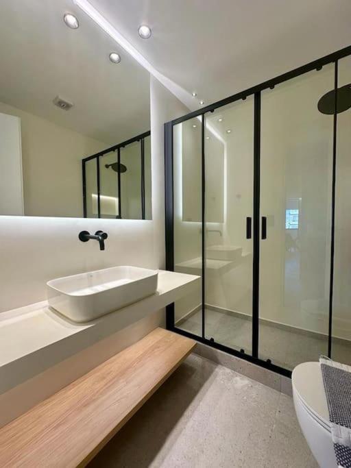 Apartament Bluemotion - Porthub α1 Pireus